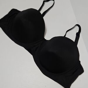 Jennifer Lauren Black Seamless Bra - Women Intimates Bone Sides Size 44D